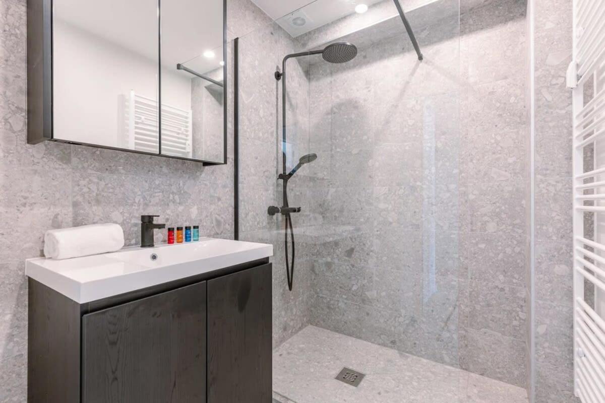 אוסטנדה Huswell - Lovely Apartment With Lateral Sea View And Parking מראה חיצוני תמונה